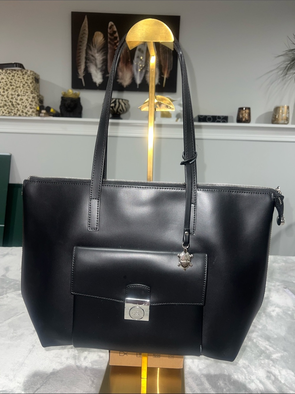 Carpisa Vera Pelle Black Genuine Leather Tote Bag Made in Italy Turtle Charm